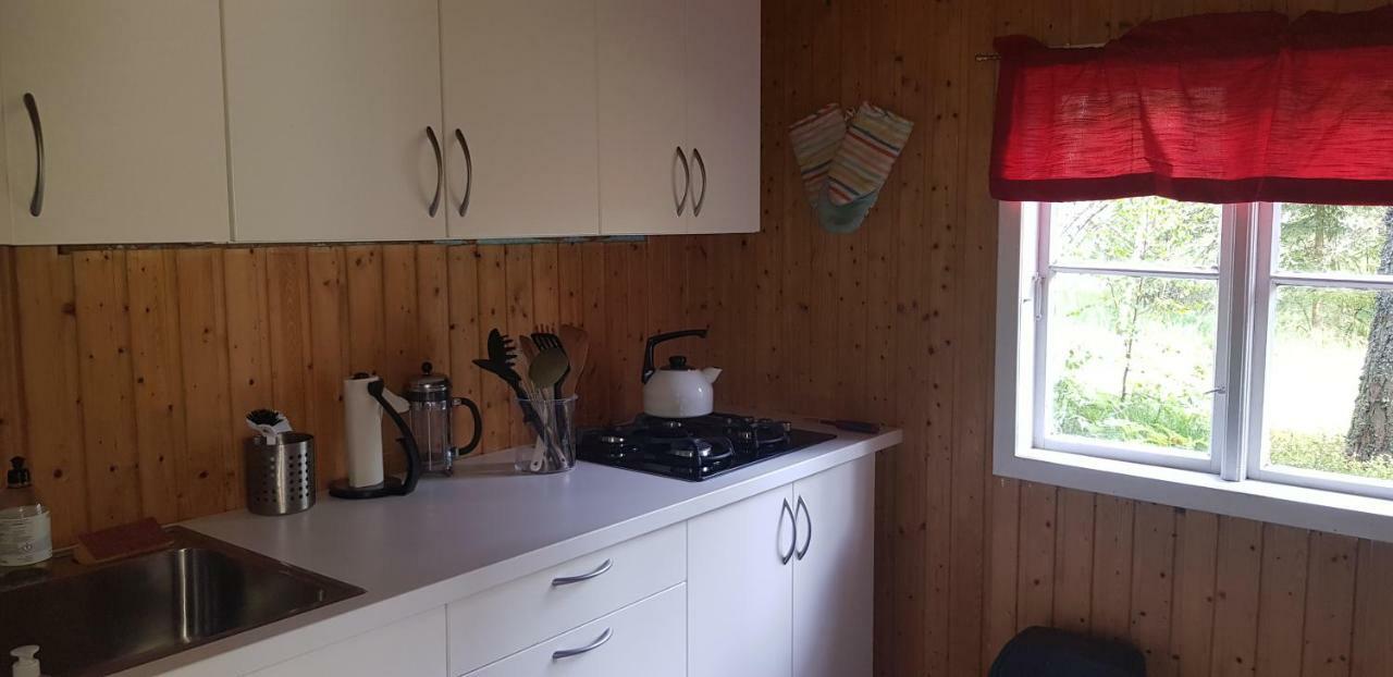 Cozy Cottage In The Woods, Near Dyreparken In Kristiansand, Lake Lolandsvannet Ovrebo Екстериор снимка